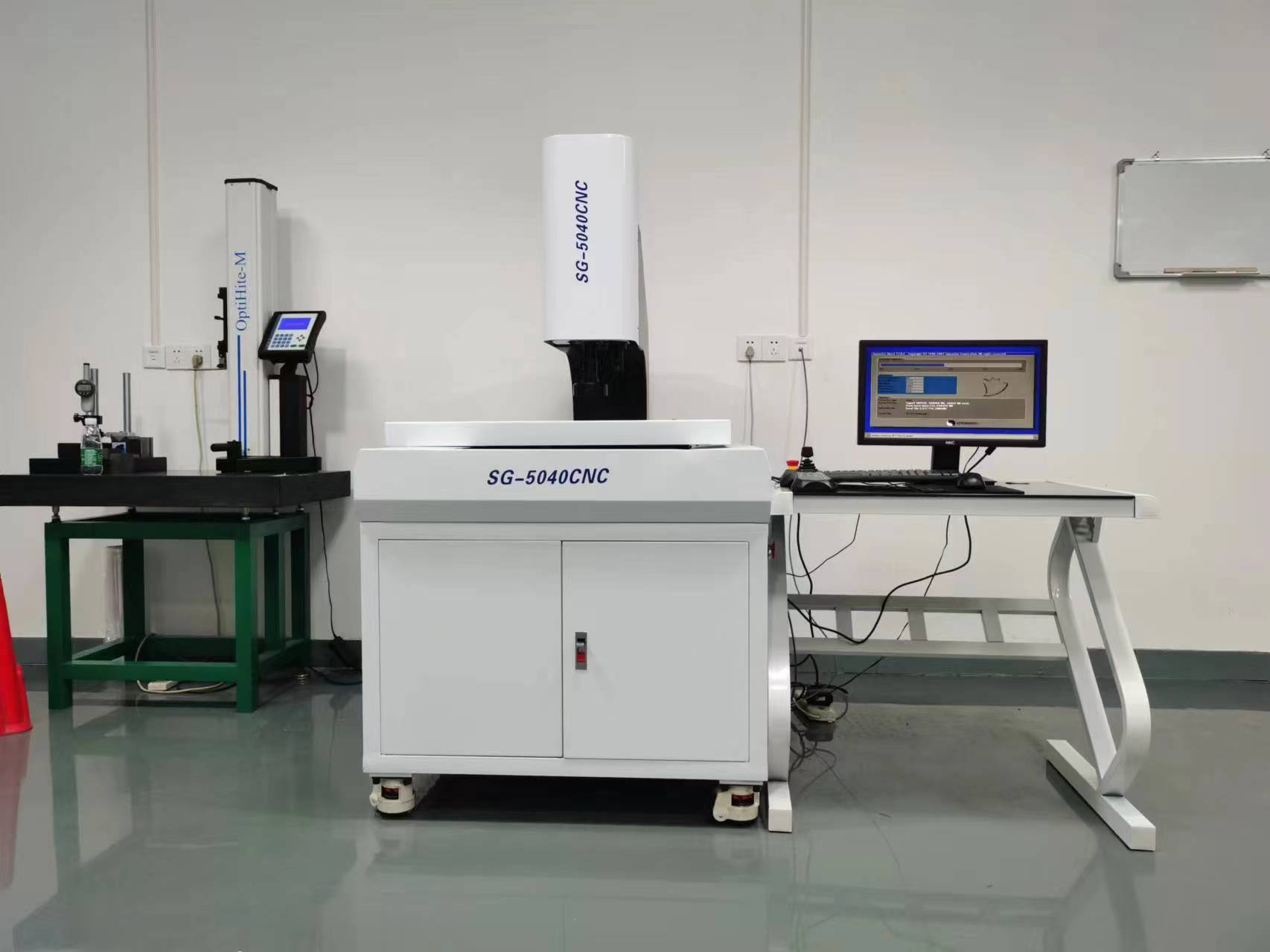 自动型影像测量仪